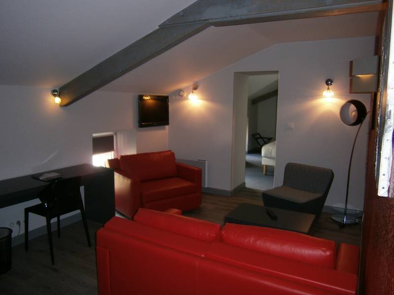 Hotel Chateau De La Barbiniere Saint Laurent sur Sevre Bagian luar foto