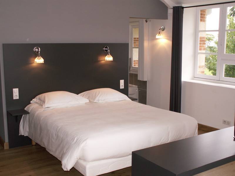 Hotel Chateau De La Barbiniere Saint Laurent sur Sevre Bagian luar foto
