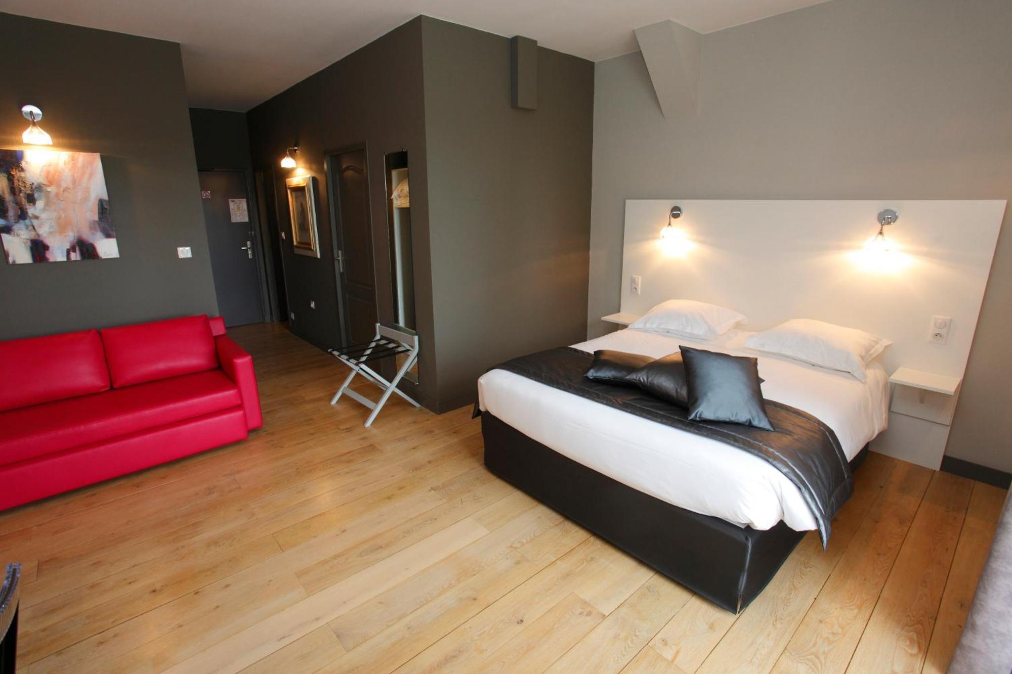 Hotel Chateau De La Barbiniere Saint Laurent sur Sevre Bagian luar foto